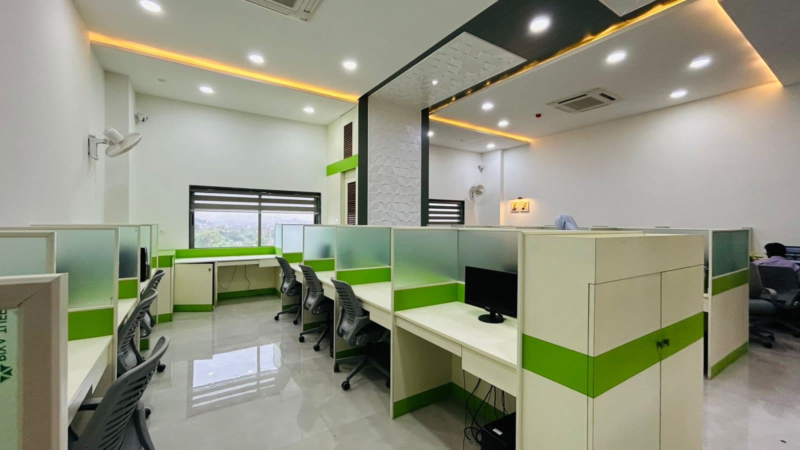 Yar Landmarks CoSpace Udaipur - Premium Professional Workspace in Udaipur