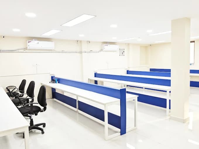 Crizone Business Centre