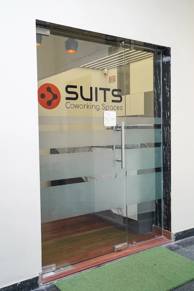 Suits Coworking