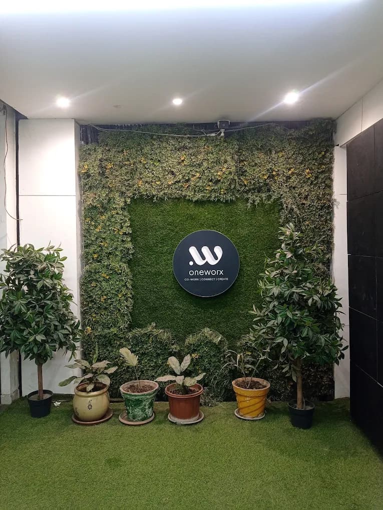 Oneworx Hoshangabad Road