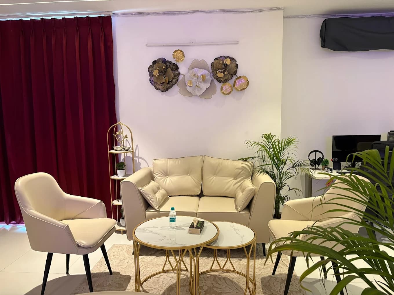 UNCLOCKED coworking space in sainik farm