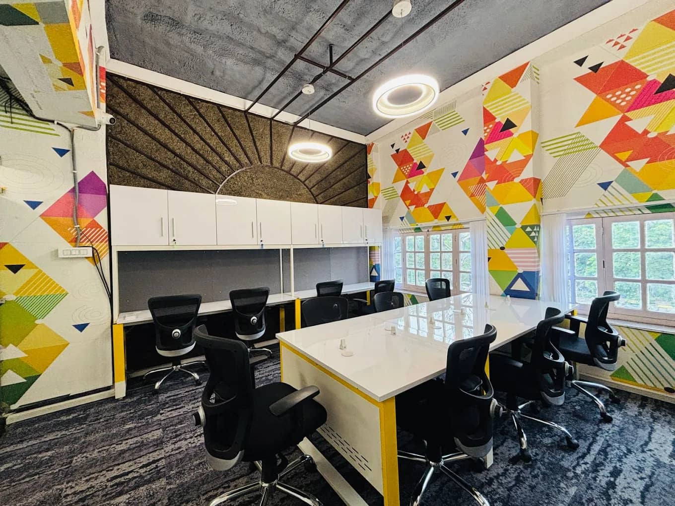 Business Magnets Workspaces
