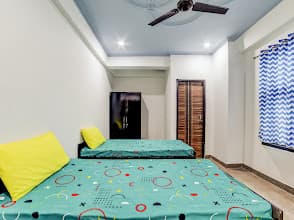 Zolo Stays Sector 62 Noida